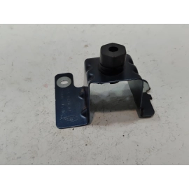 FORD EXPLORER FRONT PASSENGER SIDE FENDER UPPER BRACKET SUPPORT OEM 2016-2019 FORD EXPLORER FRONT PASSENGER SIDE FENDER UPPER BRACKET SUPPORT OEM 2016-2019