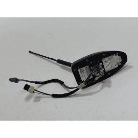 Ford EXPLORER 2016-2019 Roof Mounted Radio Antenna OEM *FT Blue Metallic Ford EXPLORER 2016-2019 Roof Mounted Radio Antenna OEM *FT Blue Metallic