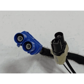 Ford EXPLORER 2016-2019 Roof Mounted Radio Antenna OEM *FT Blue Metallic Ford EXPLORER 2016-2019 Roof Mounted Radio Antenna OEM *FT Blue Metallic