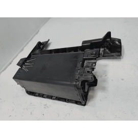 FORD EXPLORER FUEL VAPOR EVAPORATOR CHARCOAL CANISTER 2011 - 2019 OEM FORD EXPLORER FUEL VAPOR EVAPORATOR CHARCOAL CANISTER 2011 - 2019 OEM