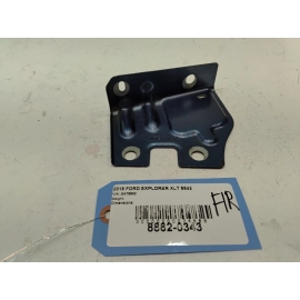 2011-2019 FORD EXPLORER FRONT RIGHT PASSENGER SIDE BRACKET FENDER SUPPORT OEM 2011-2019 FORD EXPLORER FRONT RIGHT PASSENGER SIDE BRACKET FENDER SUPPORT OEM