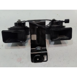 2016-2019 FORD EXPLORER HORN DUAL NOTE & MOUNTING BRACKET ASSEMBLY OEM 2016-2019 FORD EXPLORER HORN DUAL NOTE & MOUNTING BRACKET ASSEMBLY OEM