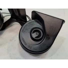 2016-2019 FORD EXPLORER HORN DUAL NOTE & MOUNTING BRACKET ASSEMBLY OEM 2016-2019 FORD EXPLORER HORN DUAL NOTE & MOUNTING BRACKET ASSEMBLY OEM