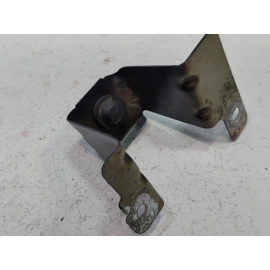 2016-2019 FORD EXPLORER FRONT LEFT DRIVER SIDE FENDER UPPER BRACKET SUPPORT OEM 2016-2019 FORD EXPLORER FRONT LEFT DRIVER SIDE FENDER UPPER BRACKET SUPPORT OEM