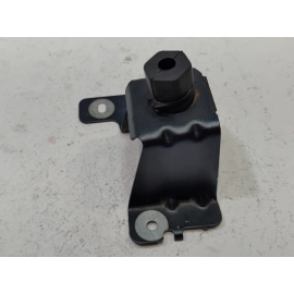 2016-2019 FORD EXPLORER FRONT LEFT DRIVER SIDE FENDER UPPER BRACKET SUPPORT OEM 2016-2019 FORD EXPLORER FRONT LEFT DRIVER SIDE FENDER UPPER BRACKET SUPPORT OEM