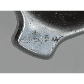 2016 - 2019 FORD EXPLORER SPARE TIRE HOLDER RETAINER SCREW BOLT OEM 2016 - 2019 FORD EXPLORER SPARE TIRE HOLDER RETAINER SCREW BOLT OEM