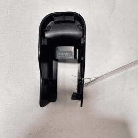 2015-2020 ACURA TLX FRONT RIGHT PASSENGER SEAT INNER FOOT RAIL TRIM COVER O 2015-2020 ACURA TLX FRONT RIGHT PASSENGER SEAT INNER FOOT RAIL TRIM COVER O