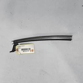 ACURA TLX 2015-2020 FRONT PASSENGER SIDE DOOR WINDOW GUIDE RUN CHANNEL LOWE ACURA TLX 2015-2020 FRONT PASSENGER SIDE DOOR WINDOW GUIDE RUN CHANNEL LOWE