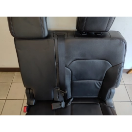 16-19 Ford Explorer XLT Second Row Driver Side Complete Leather Seat OEM Black
