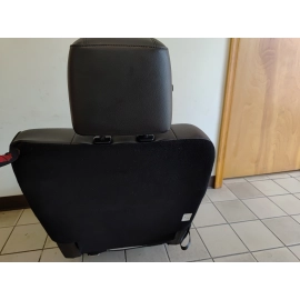 2016-19 Ford Explorer XLT Second Row Right Passenger Side Leather Seat OEM Black