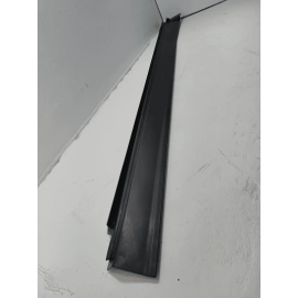 2011-2019 FORD EXPLORER RIGHT PASSENGER SIDE SKIRT ROCKER PANEL MOLDING OEM