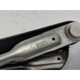 2024-2025 BUICK ENVISTA FRONT WINDSHIELD WIPER LINKAGE MOTOR W/ COVER OEM