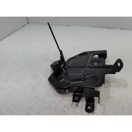 2024-2025 BUICK ENVISTA BATTERY TRAY HOLDER BRACKET SUPPORT OEM