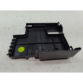 2024-2025 BUICK ENVISTA BATTERY FUSE RELAY JUNCTION BOX BLOCK COVER OEM