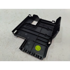 2024-2025 BUICK ENVISTA BATTERY FUSE RELAY JUNCTION BOX BLOCK COVER OEM