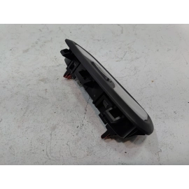 2024-2025 BUICK ENVISTA REAR ROOF DOME LIGHT LAMP OEM