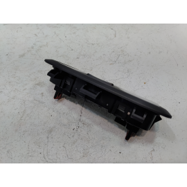 2024-2025 BUICK ENVISTA REAR ROOF DOME LIGHT LAMP OEM