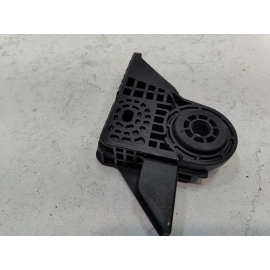 2024-2025 BUICK ENVISTA RADIATOR LEFT DRIVER SIDE UPPER MOUNT BRACKET OEM