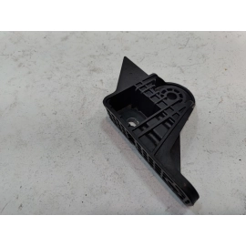 2024-2025 BUICK ENVISTA RADIATOR LEFT DRIVER SIDE UPPER MOUNT BRACKET OEM