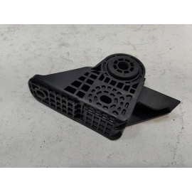 2024-2025 BUICK ENVISTA RADIATOR LEFT DRIVER SIDE UPPER MOUNT BRACKET OEM