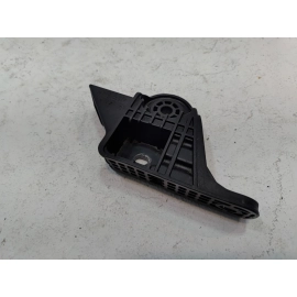 2024-2025 BUICK ENVISTA RADIATOR LEFT DRIVER SIDE UPPER MOUNT BRACKET OEM