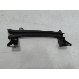 2024-2025 BUICK ENVISTA FRONT DRIVER SIDE DOOR WINDOW GLASS GUIDE CHANNEL OEM