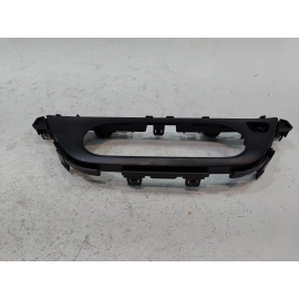 2024-2025 BUICK ENVISTA DASH AC HEATER CLIMATE & HAZARD SWITCH BEZEL TRIM OEM