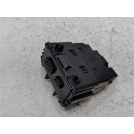2024-25 Buick Envista Dash Instrument Panel Center Lower Media USB Port Hub OEM