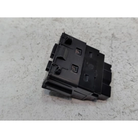 2024-25 Buick Envista Dash Instrument Panel Center Lower Media USB Port Hub OEM