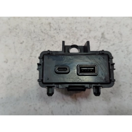 2024-25 Buick Envista Dash Instrument Panel Center Lower Media USB Port Hub OEM