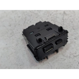 2024-25 Buick Envista Dash Instrument Panel Center Lower Media USB Port Hub OEM