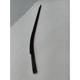 2024-2025  BUICK ENVISTA REAR RIGHT PASSENGER SIDE DOOR WINDOW BELT MOLDING OEM