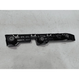 BUICK ENVISTA 2024 REAR BUMPER RIGHT PASSENGER SIDE GUIDE SUPPORT BRACKET OEM