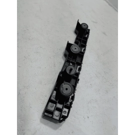 BUICK ENVISTA 2024 REAR BUMPER RIGHT PASSENGER SIDE GUIDE SUPPORT BRACKET OEM