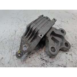 2024-2025 BUICK ENVISTA FWD 1.2 TRANSMISSION LEFT SIDE MOUNT SUPPORT BRACKET OEM