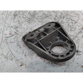 2024-2025 BUICK ENVISTA FRONT SUBFRAME DRIVER SIDE MOUNT SUPPORT BRACKET OEM