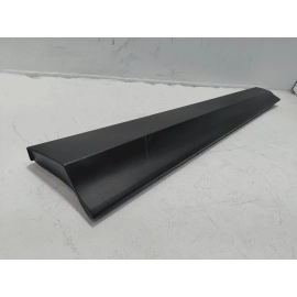 2024-2025 BUICK ENVISTA FRONT LEFT DRIVER SIDE DOOR LOWER MOLDING COVER OEM