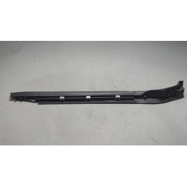 2024-2025 BUICK ENVISTA REAR DRIVER SIDE DOOR REARWARD WEATHERSTRIP SEAL OEM