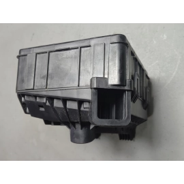 2024-2025 BUICK ENVISTA ENGINE BAY ROOM COVER FUSE RELAY JUNCTION LOWER BOX OEM