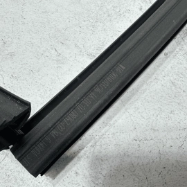 2016-2021 HONDA CIVIC FRONT PASSENGER DOOR WINDOW GLASS RUN CHANNEL SEAL OEM 2016-2021 HONDA CIVIC FRONT PASSENGER DOOR WINDOW GLASS RUN CHANNEL SEAL OEM