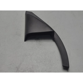 2024-2025 BUICK ENVISTA FRONT LEFT DRIVER SIDE DOOR CORNER TRIM COVER OEM