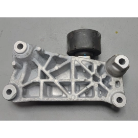 2024-25 BUICK ENVISTA FWD 1.2L ENGINE MOTOR MOUNT SUPPORT BRACKET W/ DAMPER OEM