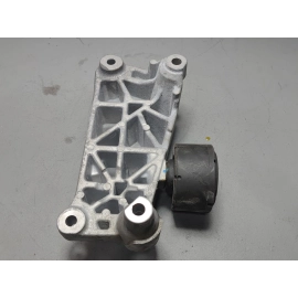 2024-25 BUICK ENVISTA FWD 1.2L ENGINE MOTOR MOUNT SUPPORT BRACKET W/ DAMPER OEM