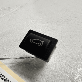 BMW M240xi F23 2017 - 2023 M2 230i TRUNK LID LOCK OPEN OPENER CONTROL SWITC