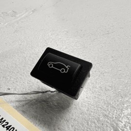 BMW M240xi F23 2017 - 2023 M2 230i TRUNK LID LOCK OPEN OPENER CONTROL SWITC BMW M240xi F23 2017 - 2023 M2 230i TRUNK LID LOCK OPEN OPENER CONTROL SWITC