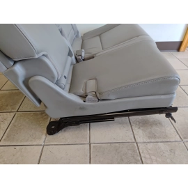 2014-2020 ACURA MDX REAR 2ND ROW LEFT DRIVER SIDE SEAT GRAY LEATHER OEM 2014-2020 ACURA MDX REAR 2ND ROW LEFT DRIVER SIDE SEAT GRAY LEATHER OEM