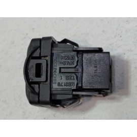 2017 Acura MDX Center Console USB Port Adapter Connector Module OEM