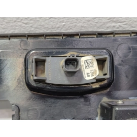 2014-2020 ACURA MDX LIFTGATE LICENSE PLATE BEZEL COVER MOLDING W/ LAMP OEM 2014-2020 ACURA MDX LIFTGATE LICENSE PLATE BEZEL COVER MOLDING W/ LAMP OEM