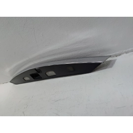 2014-2020 ACURA MDX LIFTGATE LICENSE PLATE BEZEL COVER MOLDING W/ LAMP OEM 2014-2020 ACURA MDX LIFTGATE LICENSE PLATE BEZEL COVER MOLDING W/ LAMP OEM