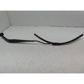 BUICK ENVISTA 2024 - 2025 FRONT LEFT DRIVER SIDE WINDSHIELD WIPER ARM OEM